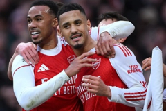 Ian Wright tiết lộ điểm yếu chí mạng của Arsenal